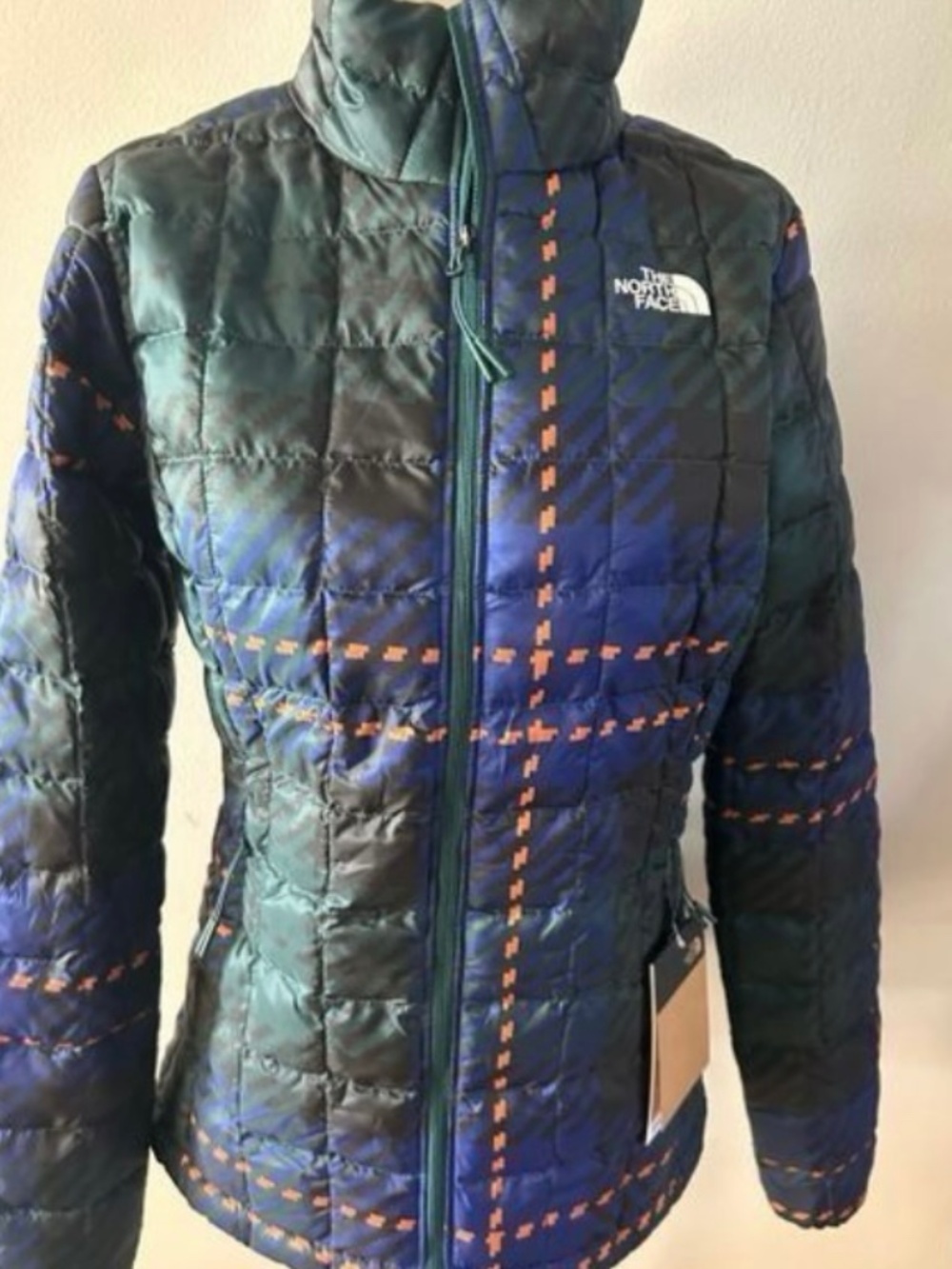 The North Face Women's Printed ThermoBall Eco Jacket 2.0 size xs